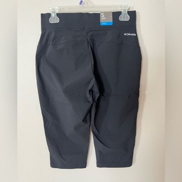 Columbia Women’s Pull-On Active Fit Capri Pants Black - Picture 3 of 10